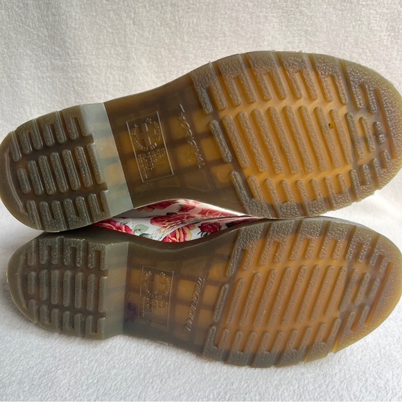 Rare Dr. Martens Rose Pattern Combat Boots White Red Floral Women’s 6 - Picture 13 of 16